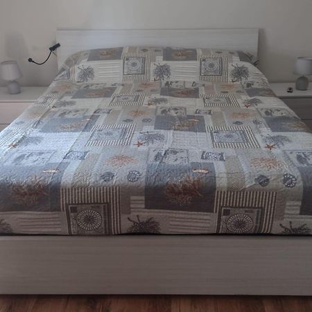 La Dolce Vita Bedrooms Near The Subway 로마 외부 사진