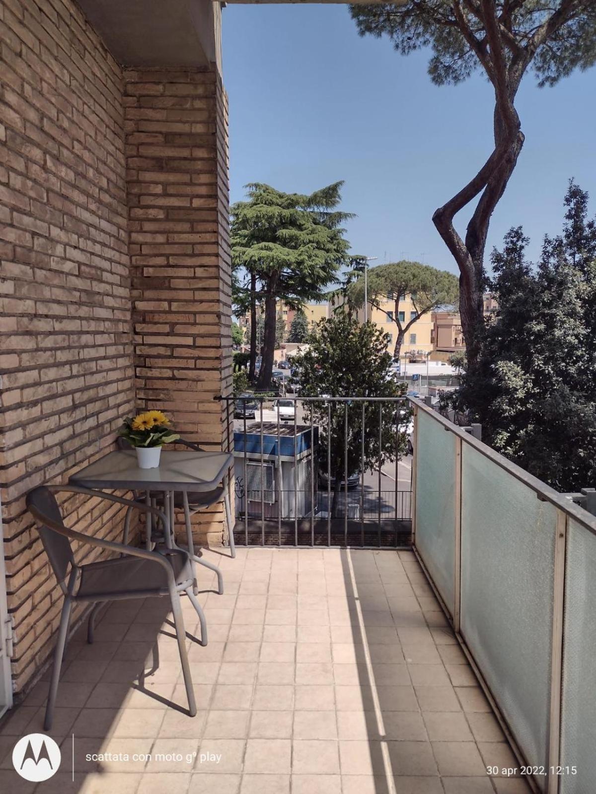 La Dolce Vita Bedrooms Near The Subway 로마 외부 사진